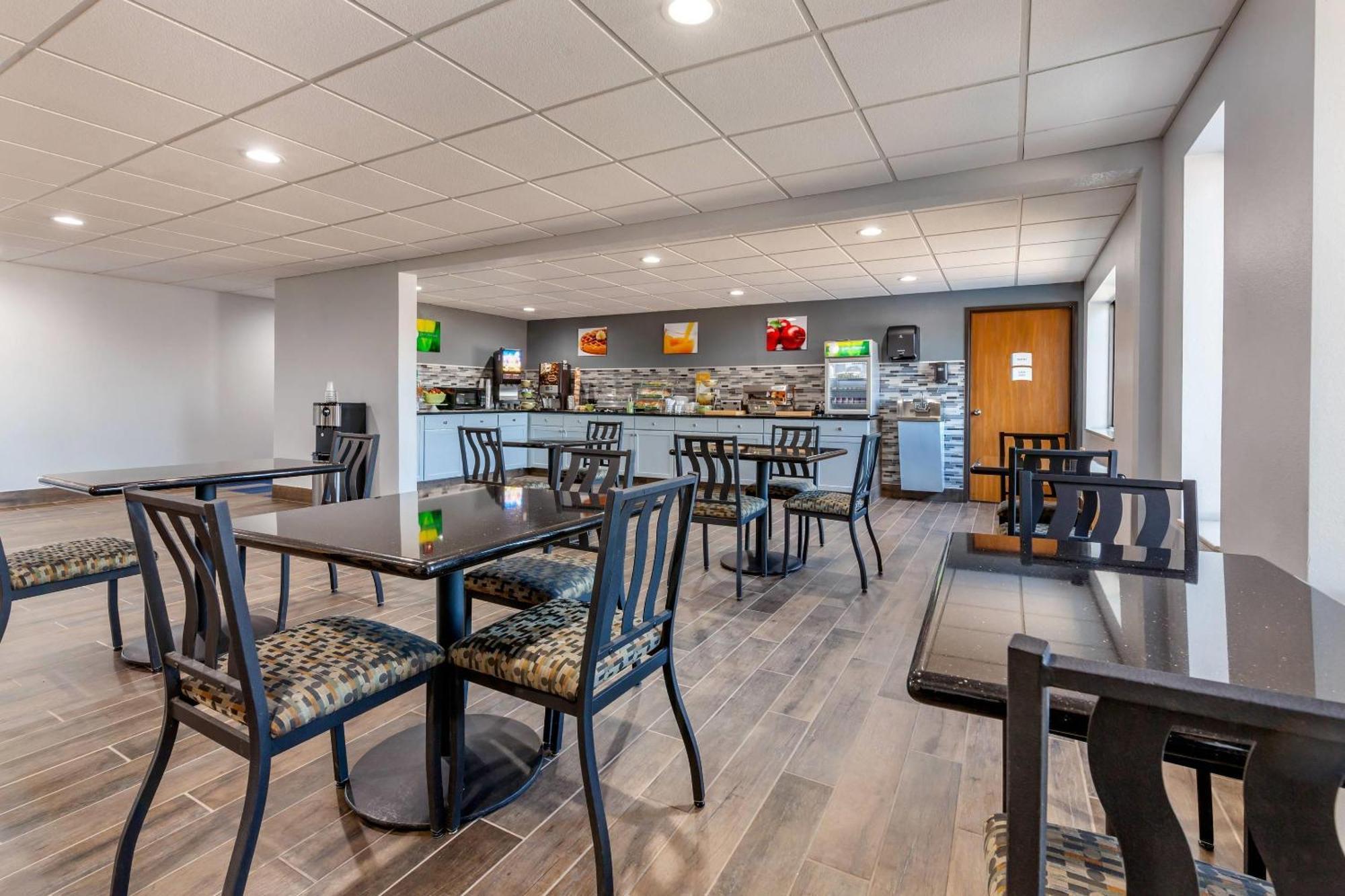 Quality Inn New London Esterno foto