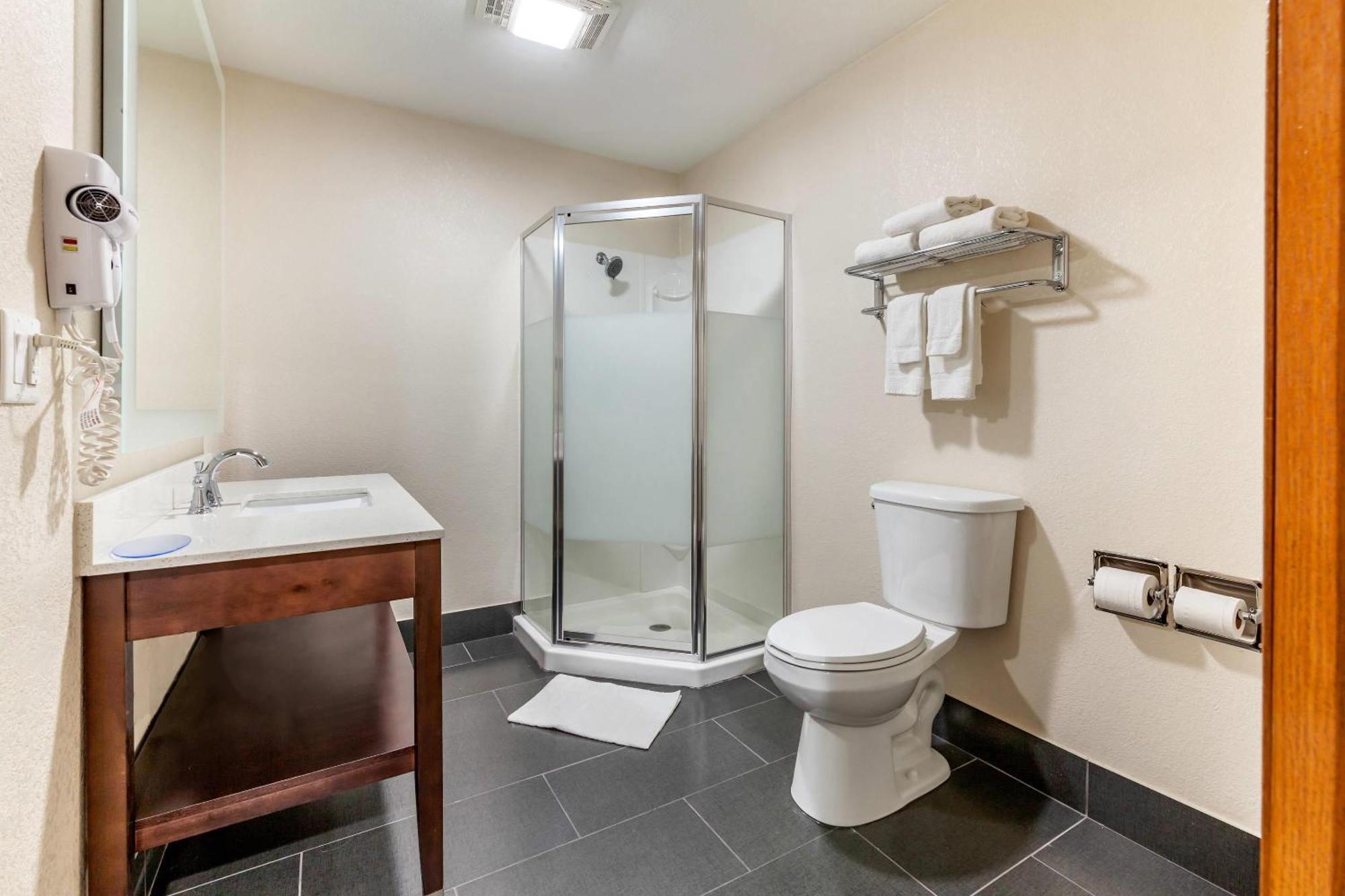 Quality Inn New London Esterno foto