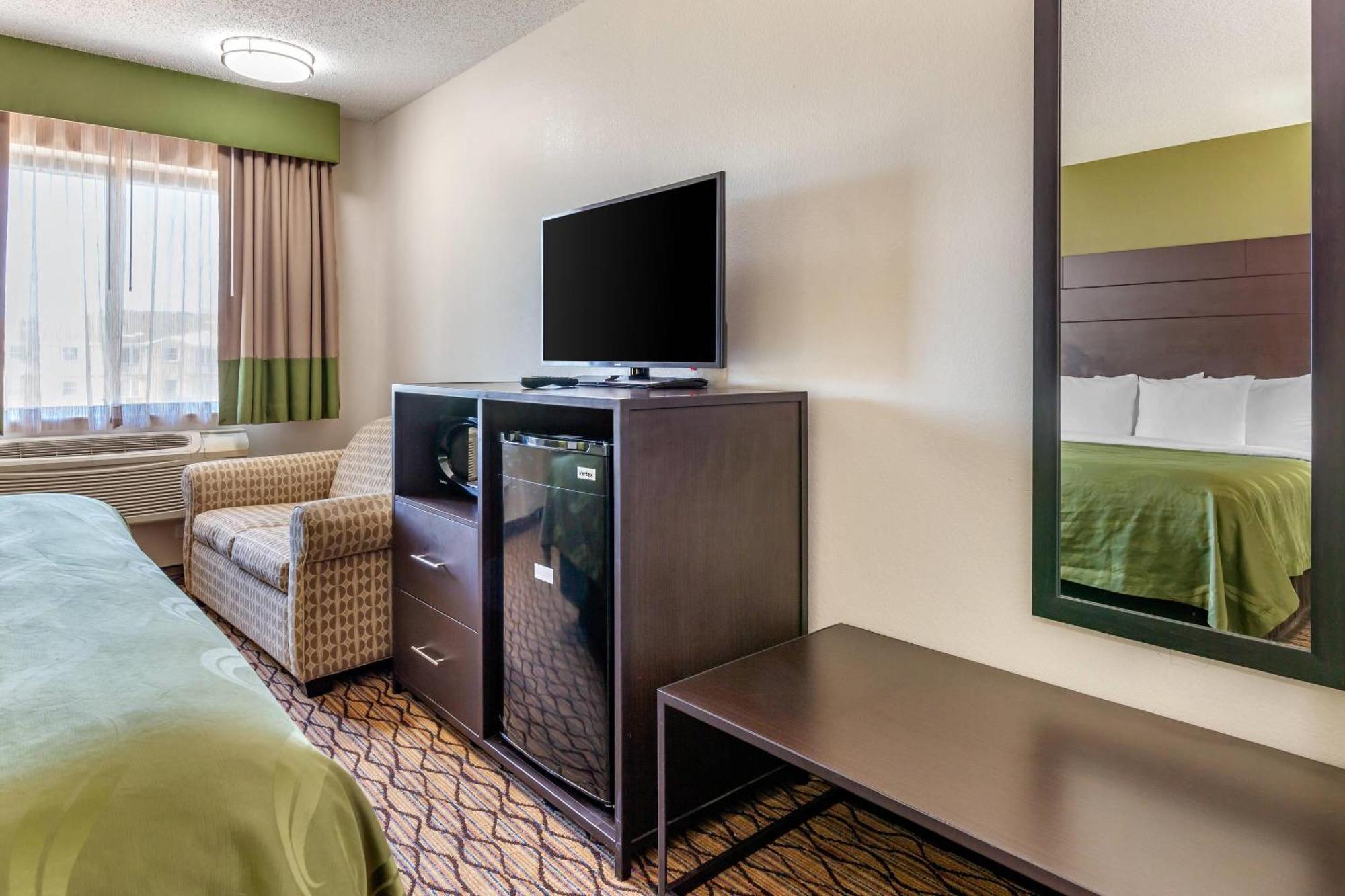 Quality Inn New London Esterno foto